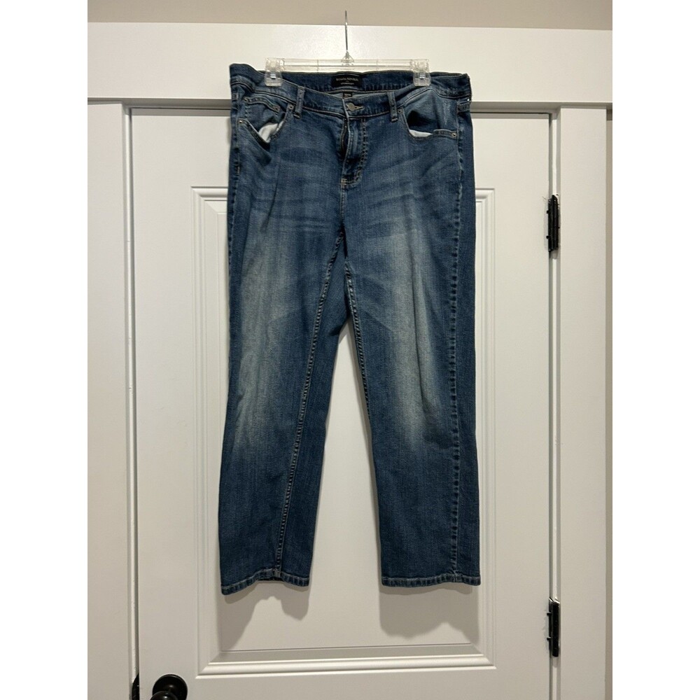 Banana Republic Girlfriend Mid-Rise Jeans Medium Wash Classic Size 32/14 Preppy